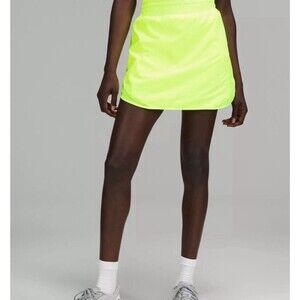 Lululemon Hotty Hot Skort Womens 2 HIYE Highlighter Yellow Golf Tennis NWT